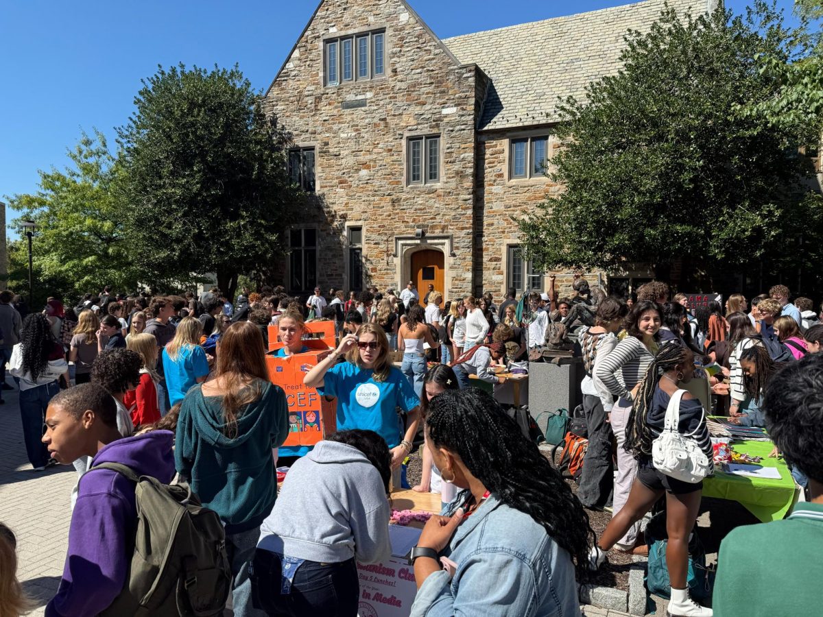 On September 8th, 9th through 12th graders flooded the Quad to try and find their dream clubs. 