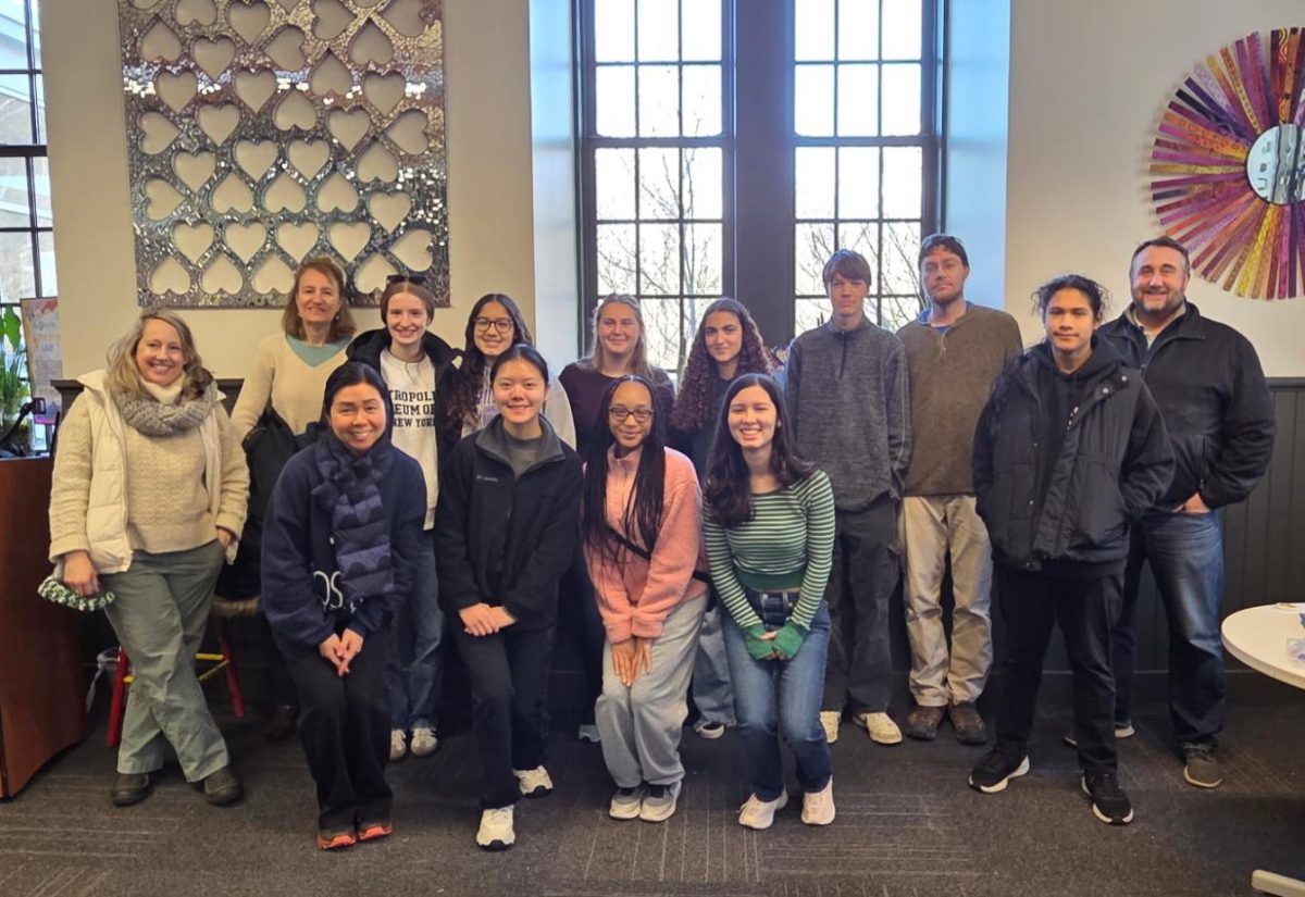 Group of Friends School volunteers during MLK Day of Service at Art with a Heart.